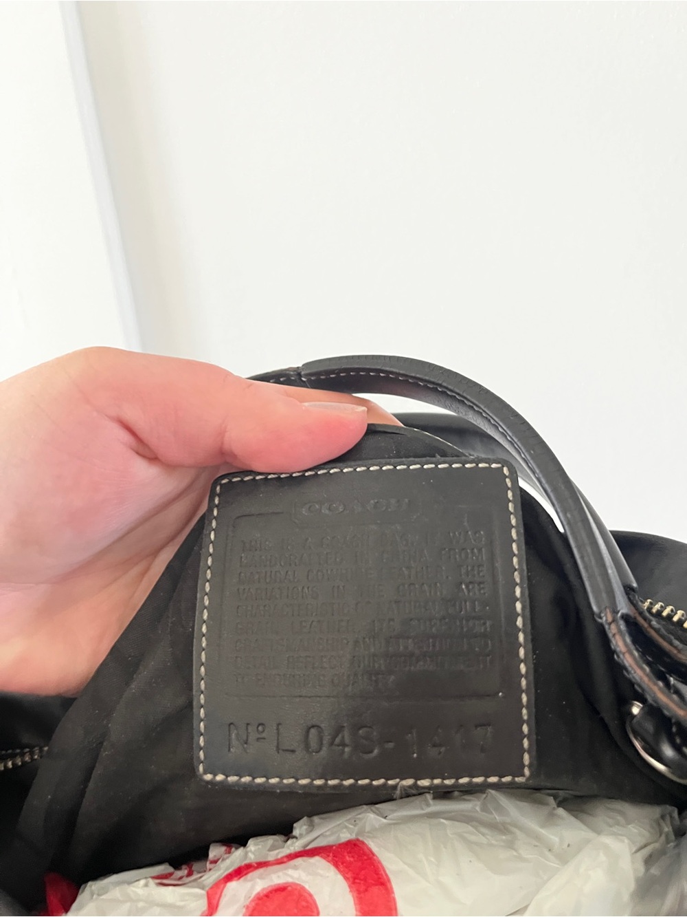 Coach Vintage Black Leather Shoulder Bag with Silver Hardware - Picture 3 of 6